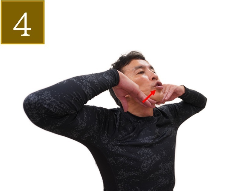 顔のたるみを50秒で解消！簡単セルフケア法